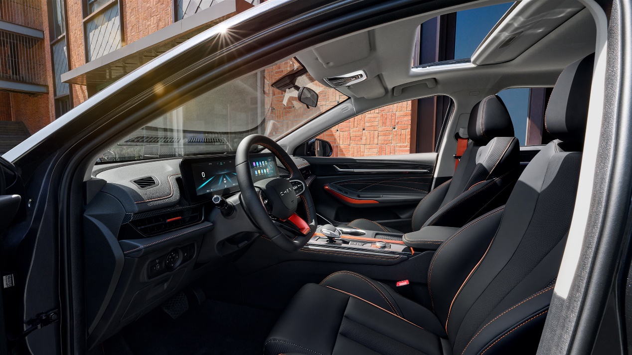 全新艾瑞泽5 GT携手14项L2+级智能驾驶辅助系统，致敬进取者生活