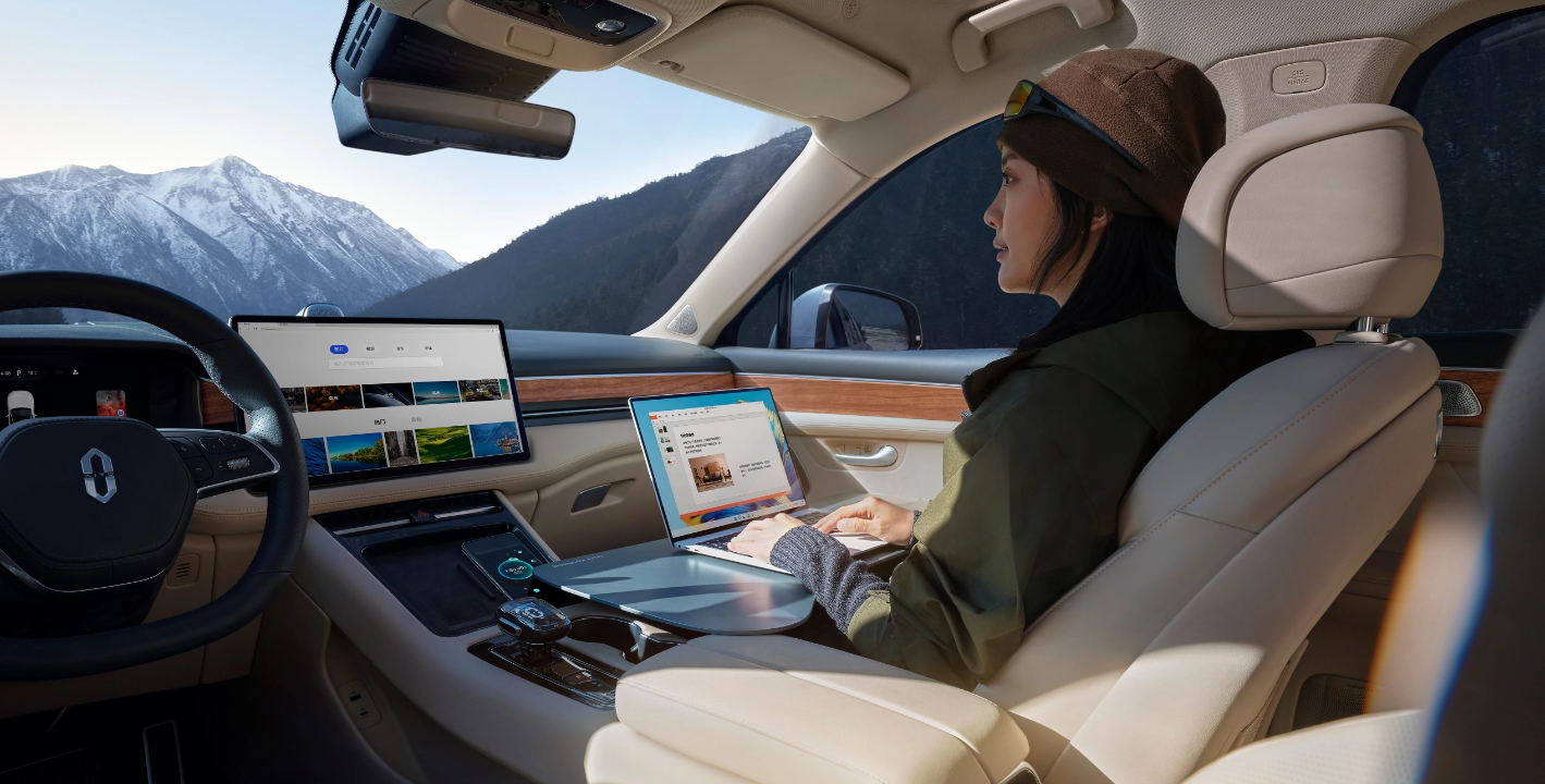 纵享速度与激情，问界M5开启高性能SUV新时代